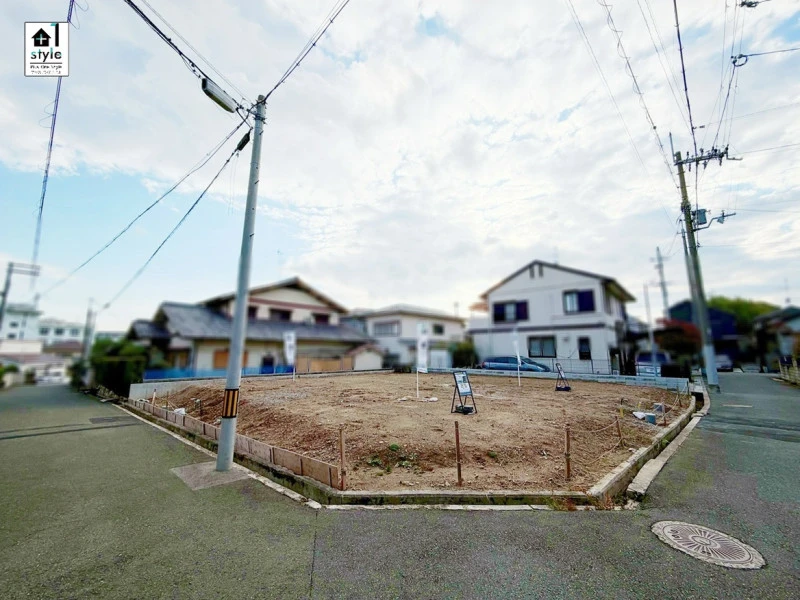 Plus One Style 高槻市昭和台町2丁目 2号地 外観・内観 2